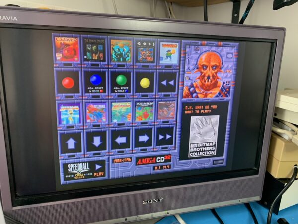 Amiga CD32 Console - Image 2