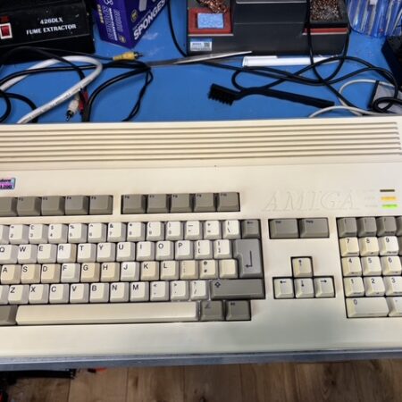 Commodore Amiga A1200 Computer