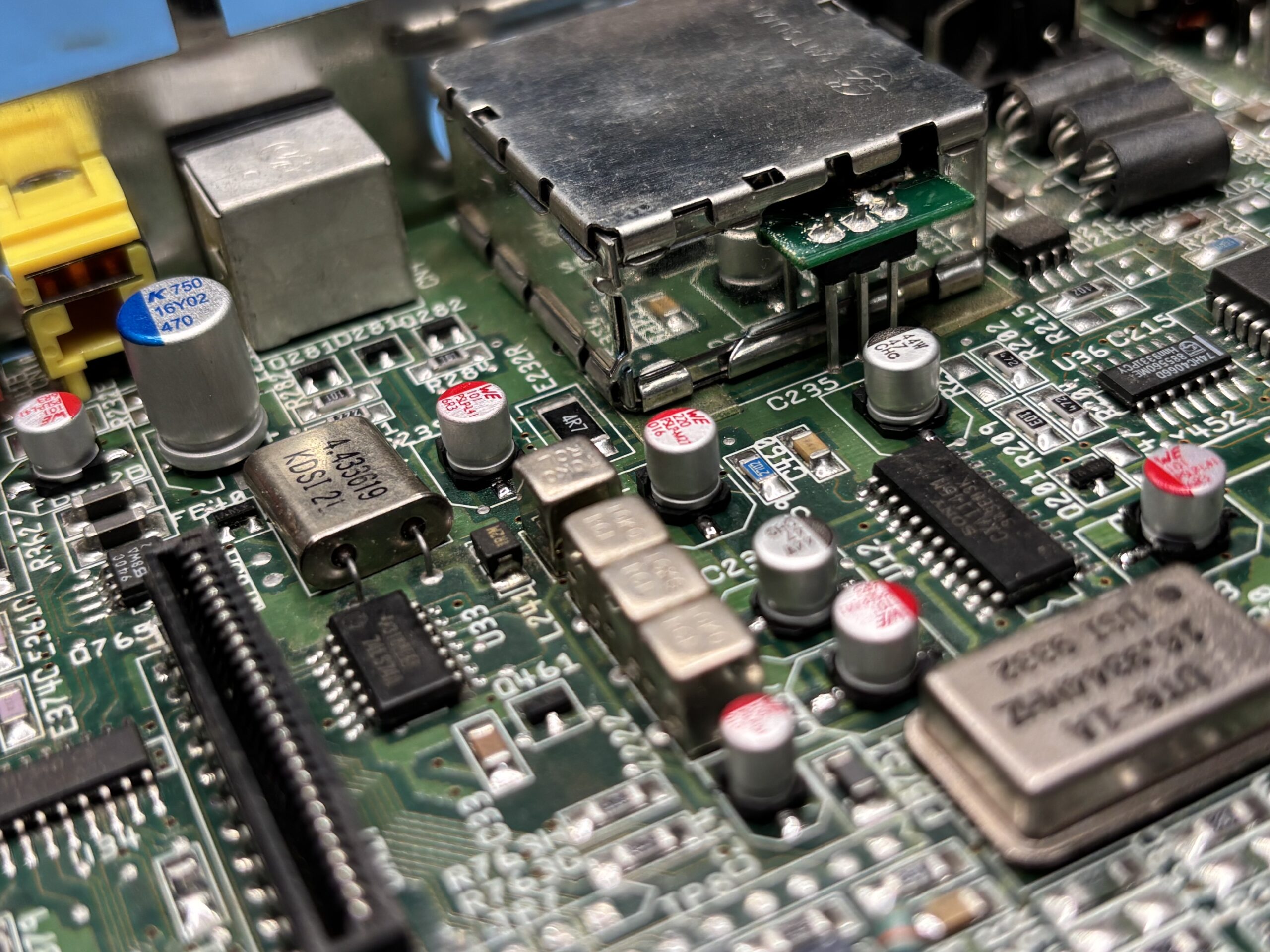 Amiga CD32 Polymer Recapping Service (full console) - Image 4